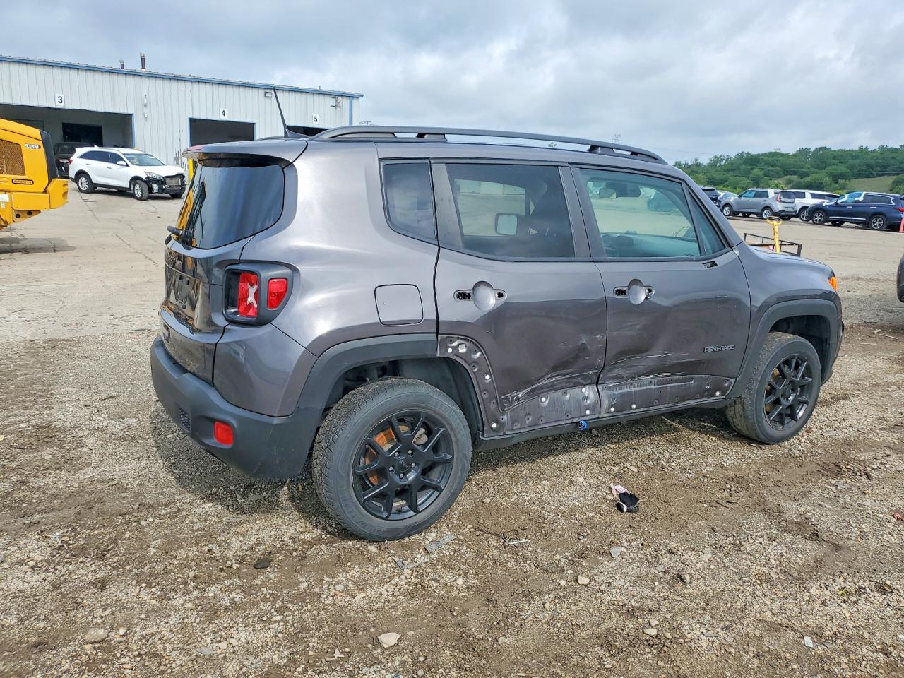 2019 Jeep Renegade Latitude Charcoal vin: ZACNJBBB3KPK18098