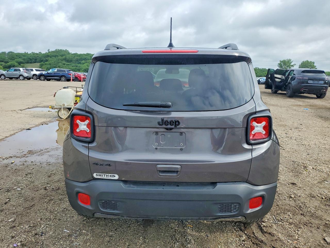 2019 Jeep Renegade Latitude Charcoal vin: ZACNJBBB3KPK18098