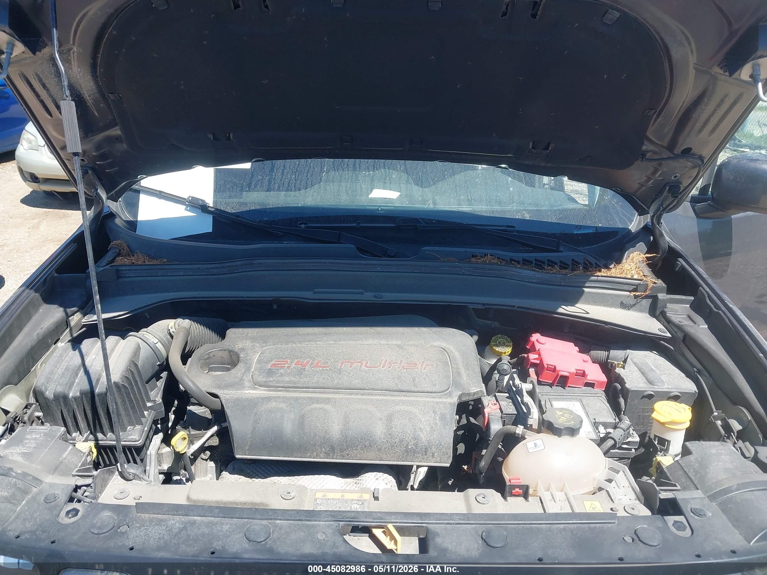 2020 Jeep Renegade Latitude Серый vin: ZACNJBBB6LPL90868