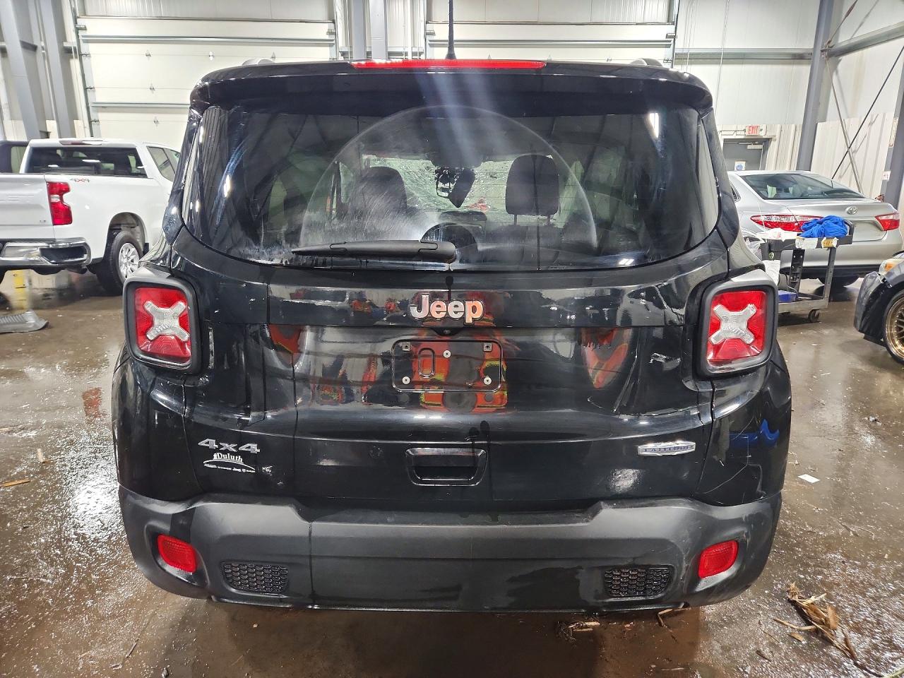 2020 Jeep Renegade Latitude Black vin: ZACNJBBB3LPL51901