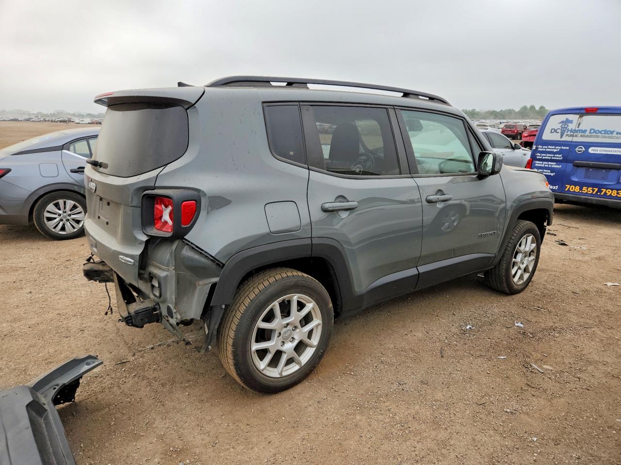2020 Jeep Renegade Latitude Gray vin: ZACNJBBB6LPL52850