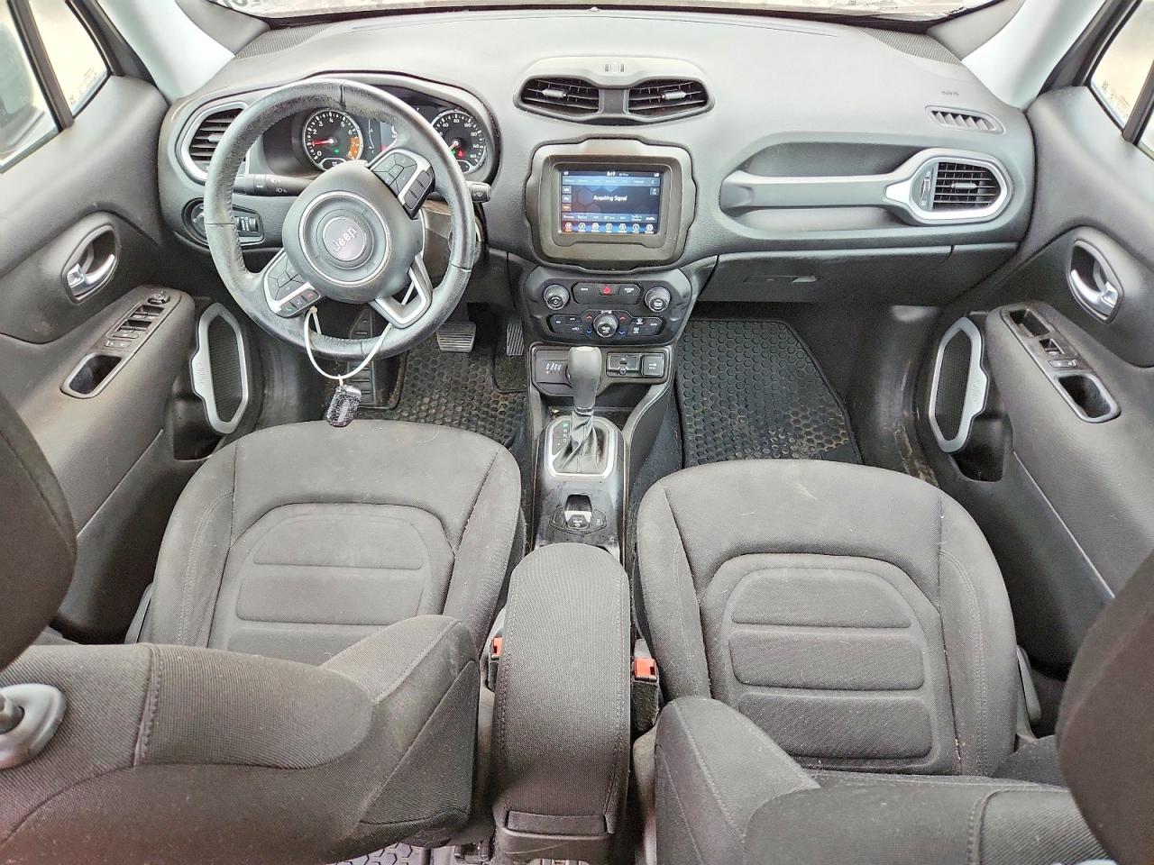 2020 Jeep Renegade Latitude Gray vin: ZACNJBBB6LPL52850