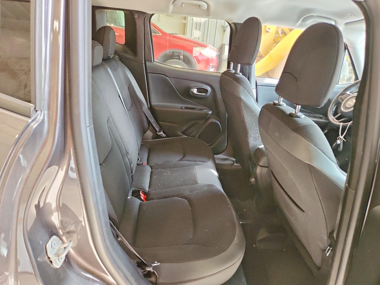 2020 Jeep Renegade Latitude Gray vin: ZACNJBBB6LPL83337