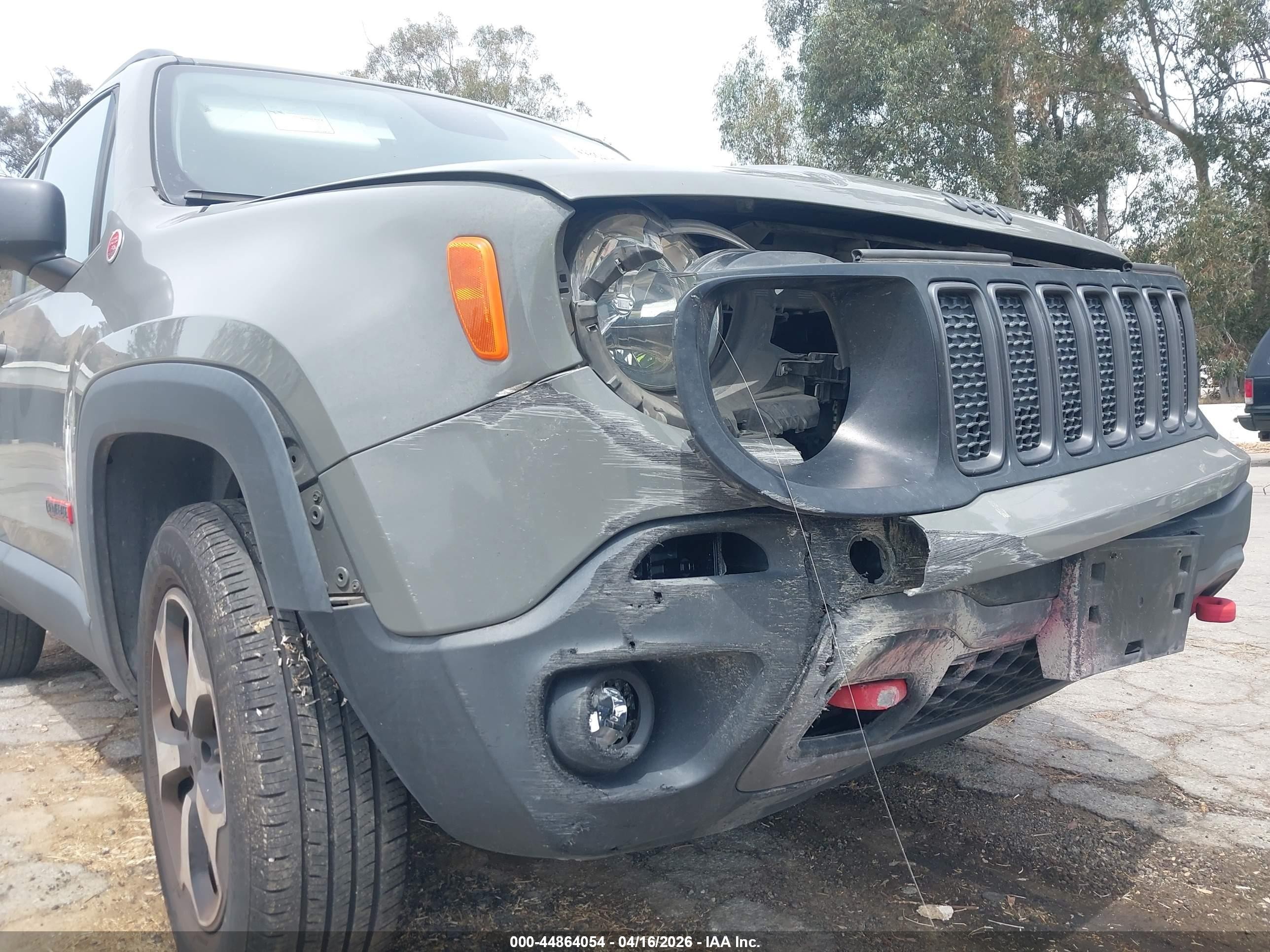 2019 Jeep Renegade Trailhawk 4x4 Gray vin: ZACNJBC10KPK54675