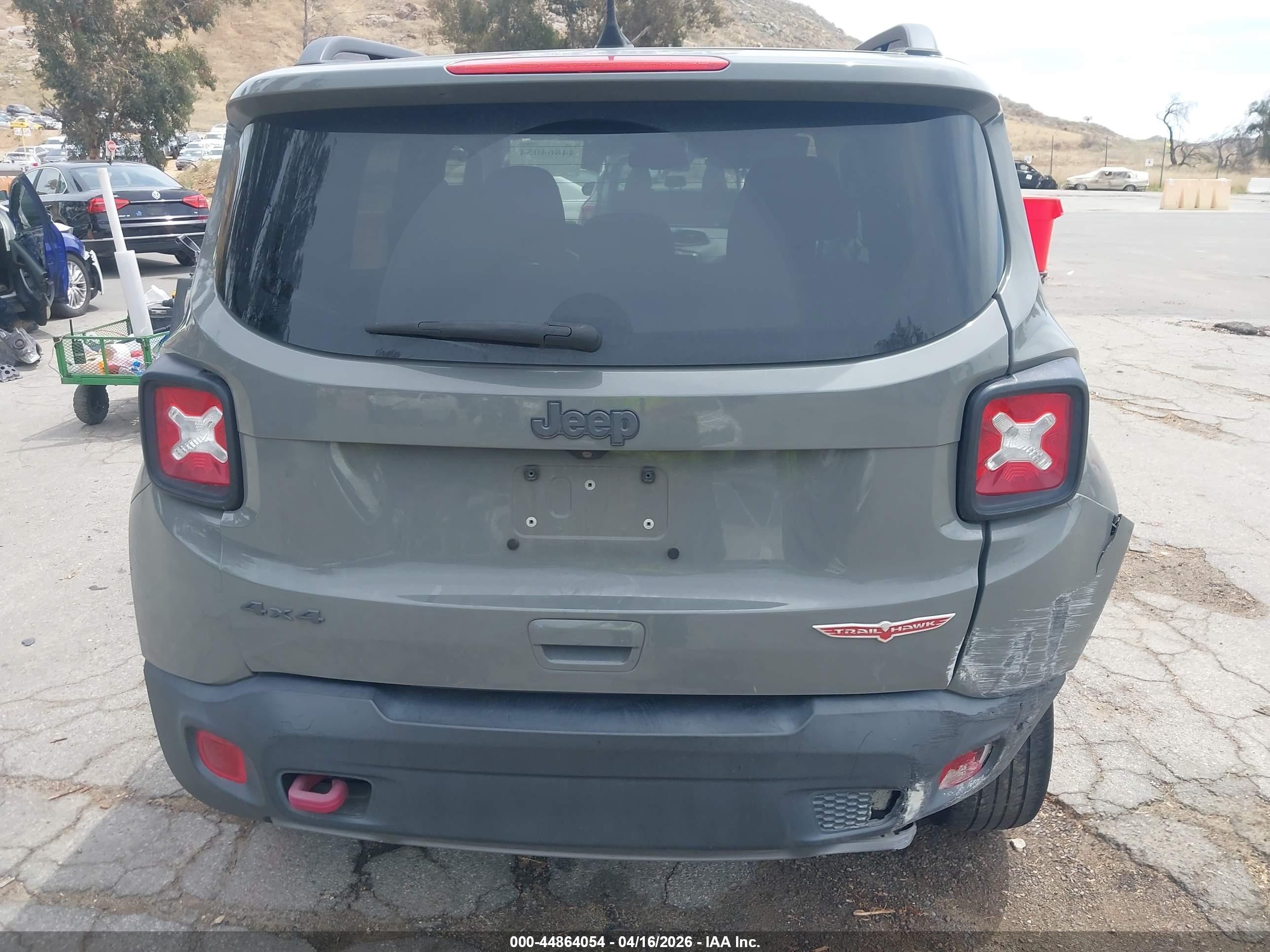 2019 Jeep Renegade Trailhawk 4x4 Gray vin: ZACNJBC10KPK54675