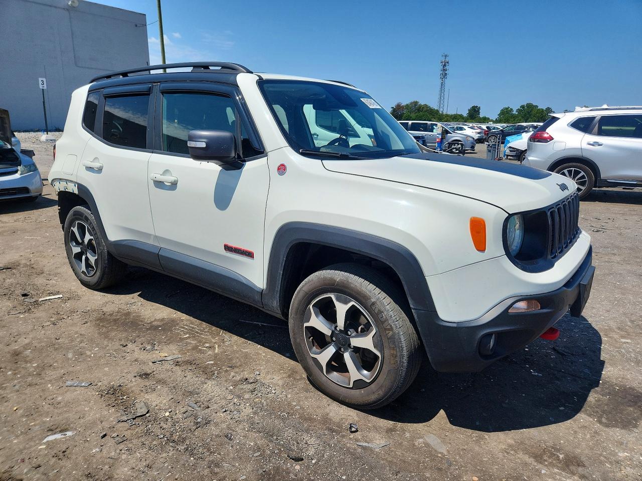 2020 Jeep Renegade Trailhawk White vin: ZACNJBC13LPL07936