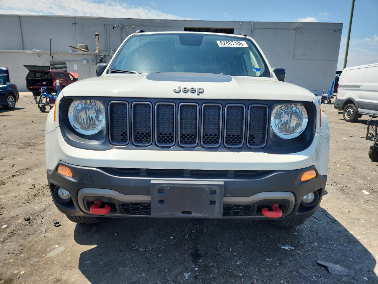 2020 Jeep Renegade Trailhawk White vin: ZACNJBC13LPL07936