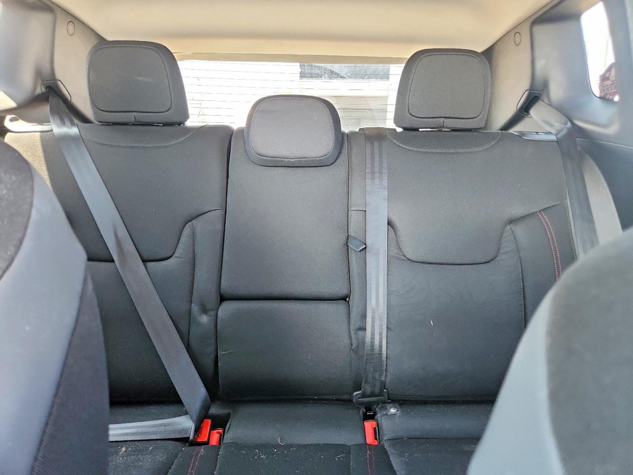 2020 Jeep Renegade Trailhawk White vin: ZACNJBC13LPL07936