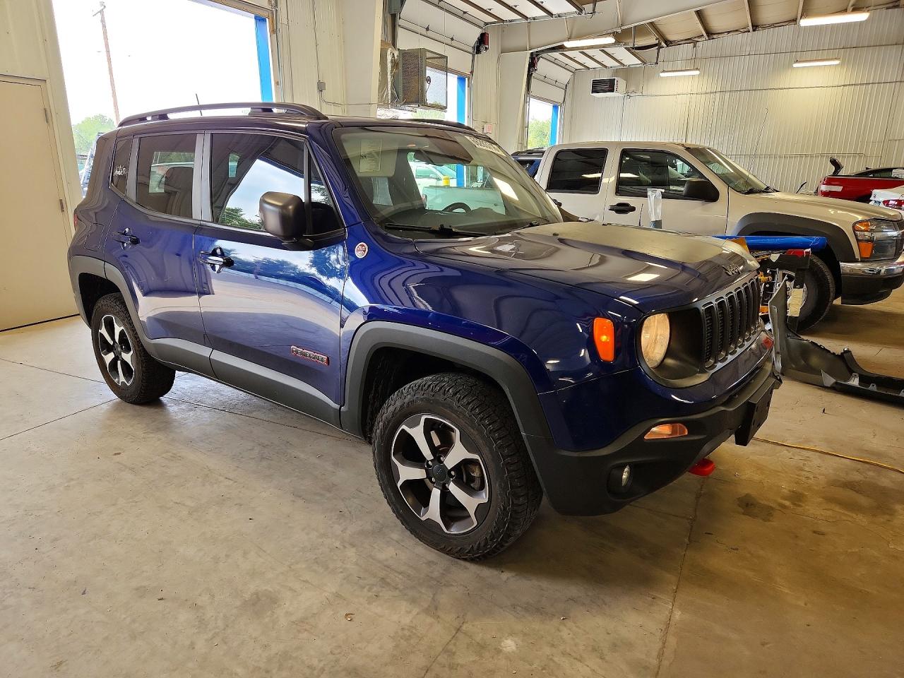2019 Jeep Renegade Trailhawk Синий vin: ZACNJBC16KPK36391