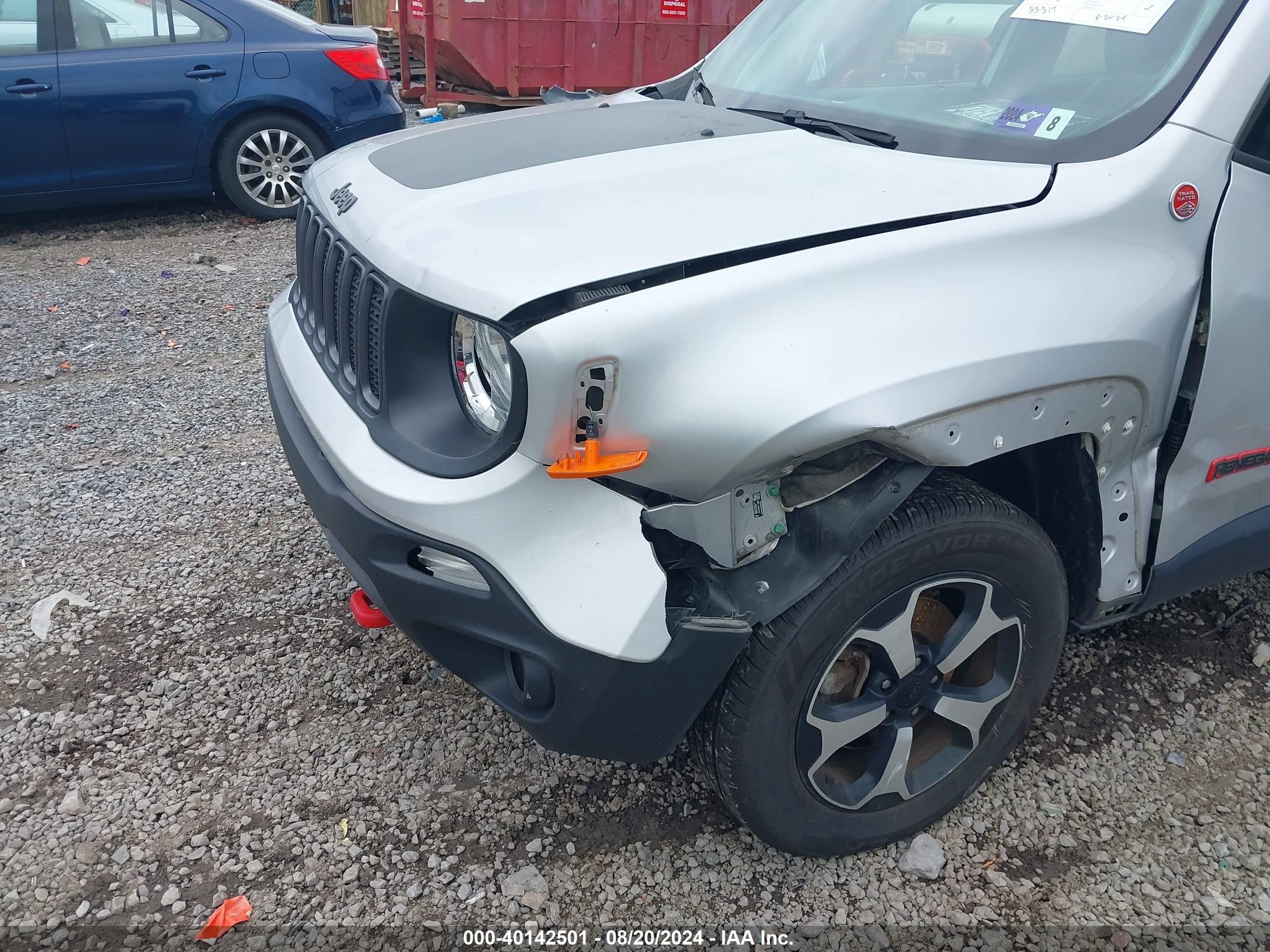 2019 Jeep Renegade Trailhawk 4x4 Серебряный vin: ZACNJBC17KPK00239