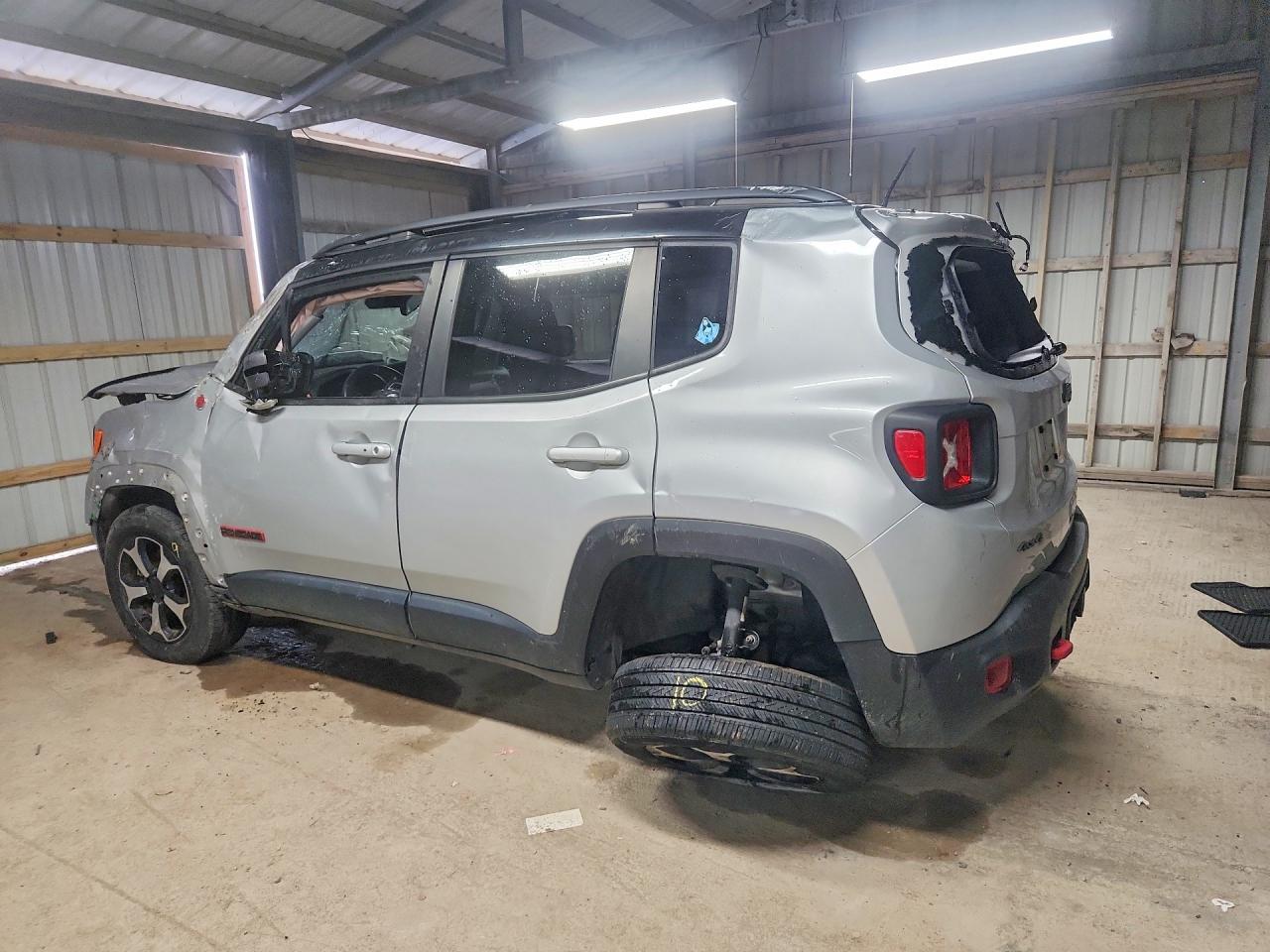 2019 Jeep Renegade Trailhawk Серебряный vin: ZACNJBC17KPK00239