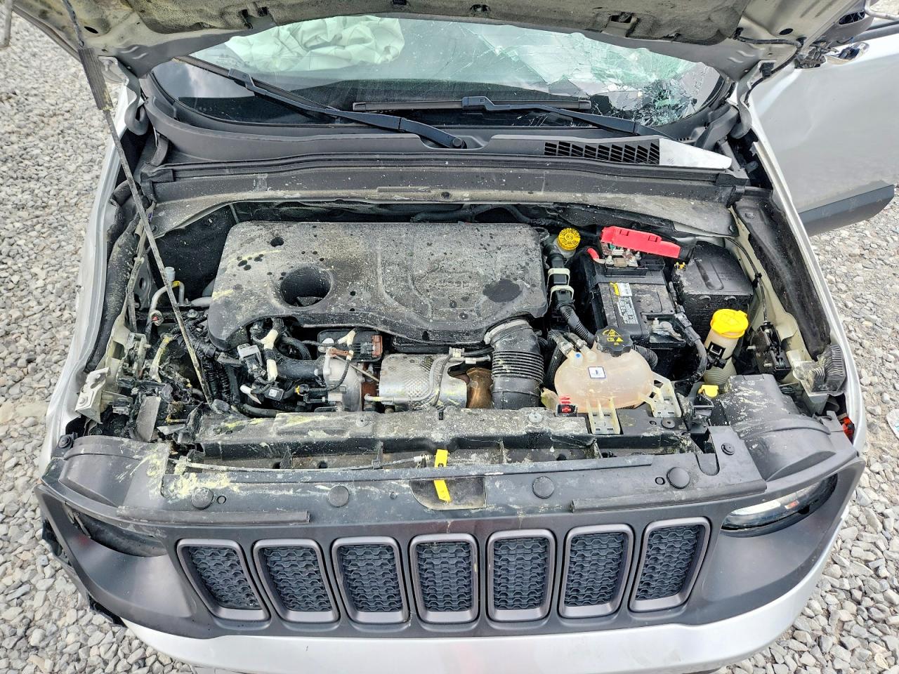 2019 Jeep Renegade Trailhawk Серебряный vin: ZACNJBC17KPK00239