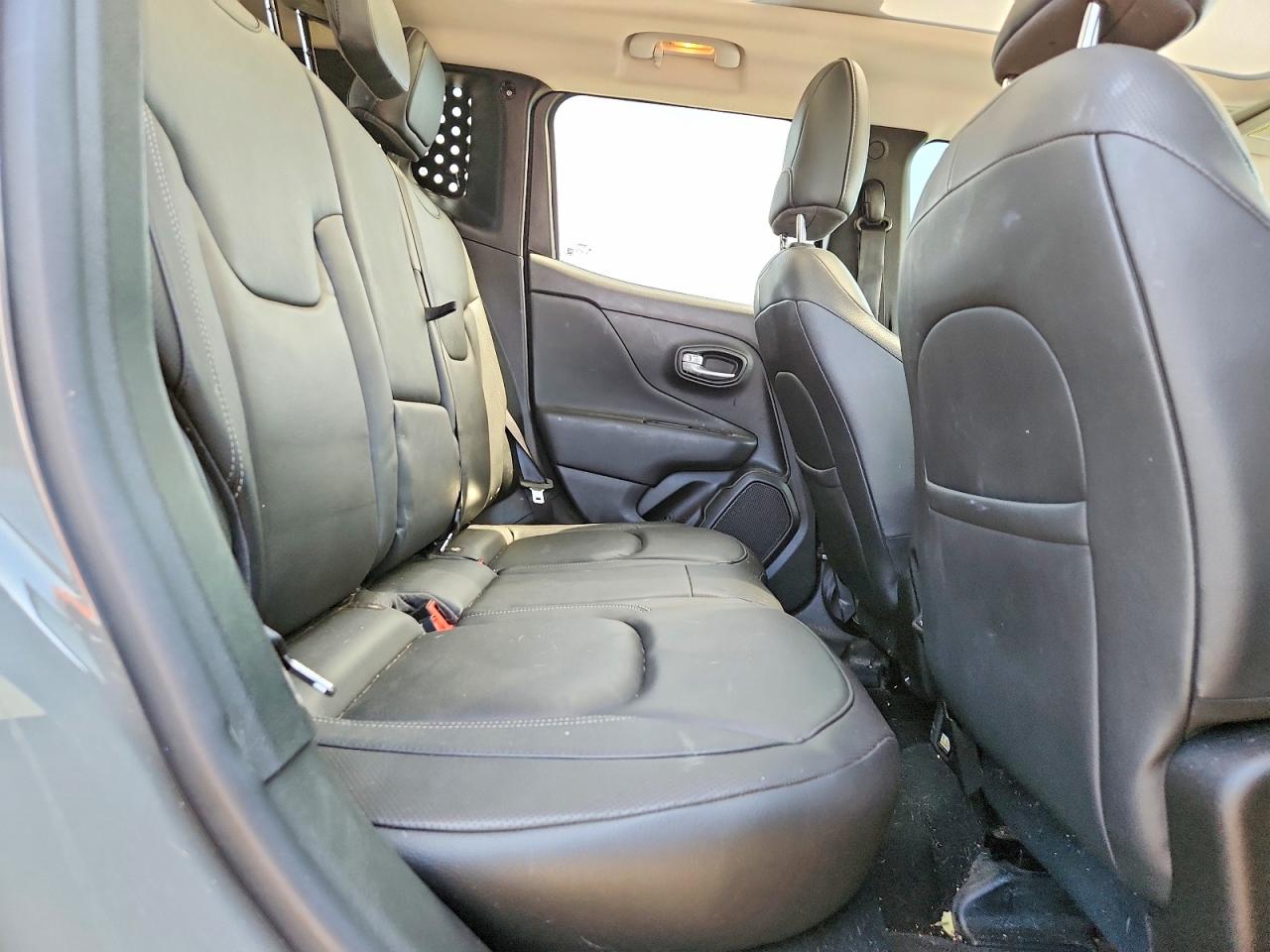2020 Jeep Renegade Limited Gray vin: ZACNJBD18LPL71730