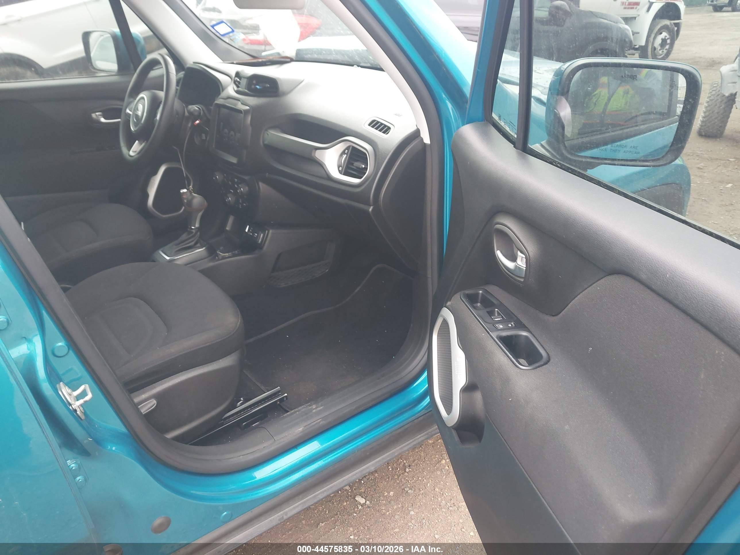 2021 Jeep Renegade Latitude Fwd Teal vin: ZACNJCB12MPM24089