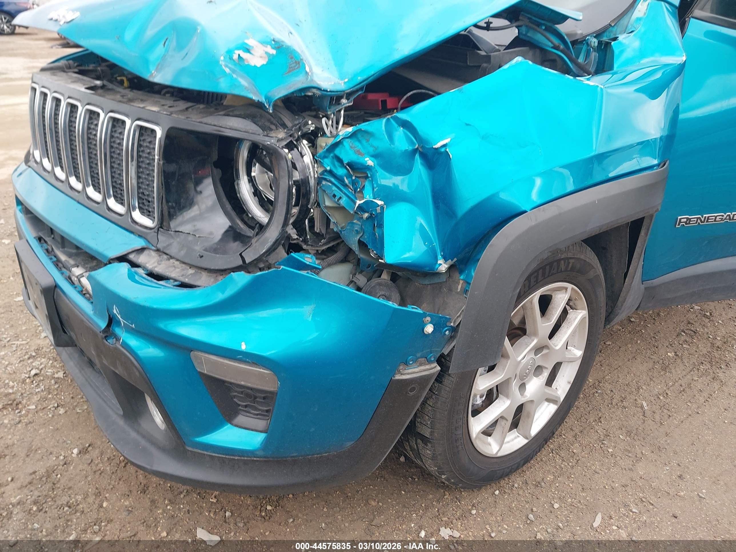 2021 Jeep Renegade Latitude Fwd Teal vin: ZACNJCB12MPM24089