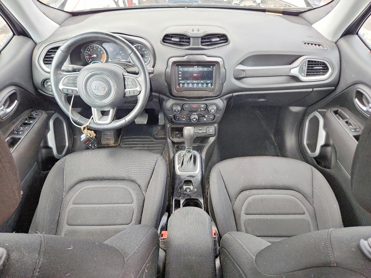 2021 Jeep Renegade Latitude Black vin: ZACNJCBB4MPN26826