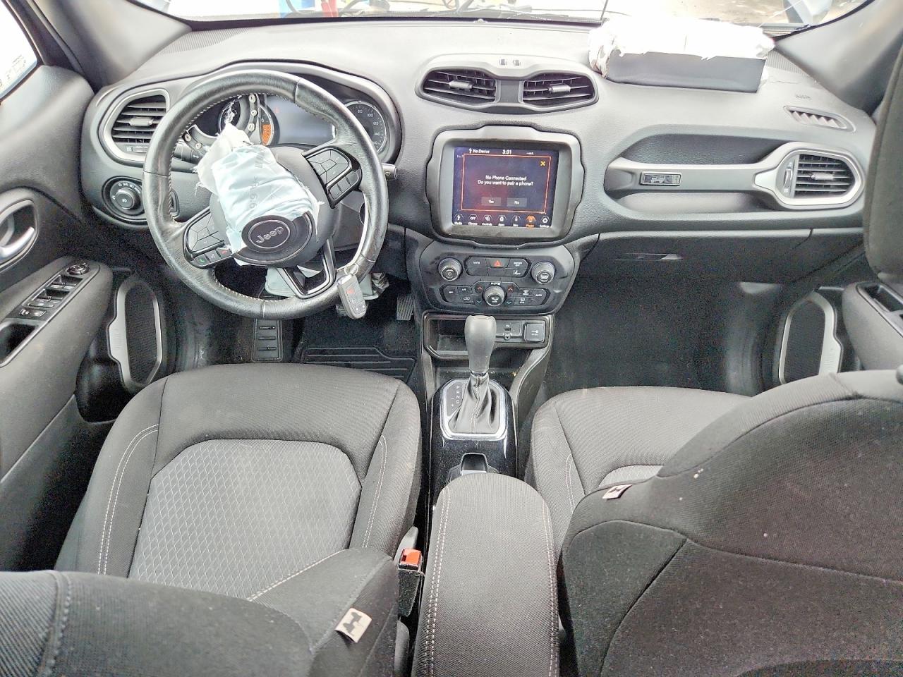 2021 Jeep Renegade Latitude Черный vin: ZACNJCBB7MPN16422