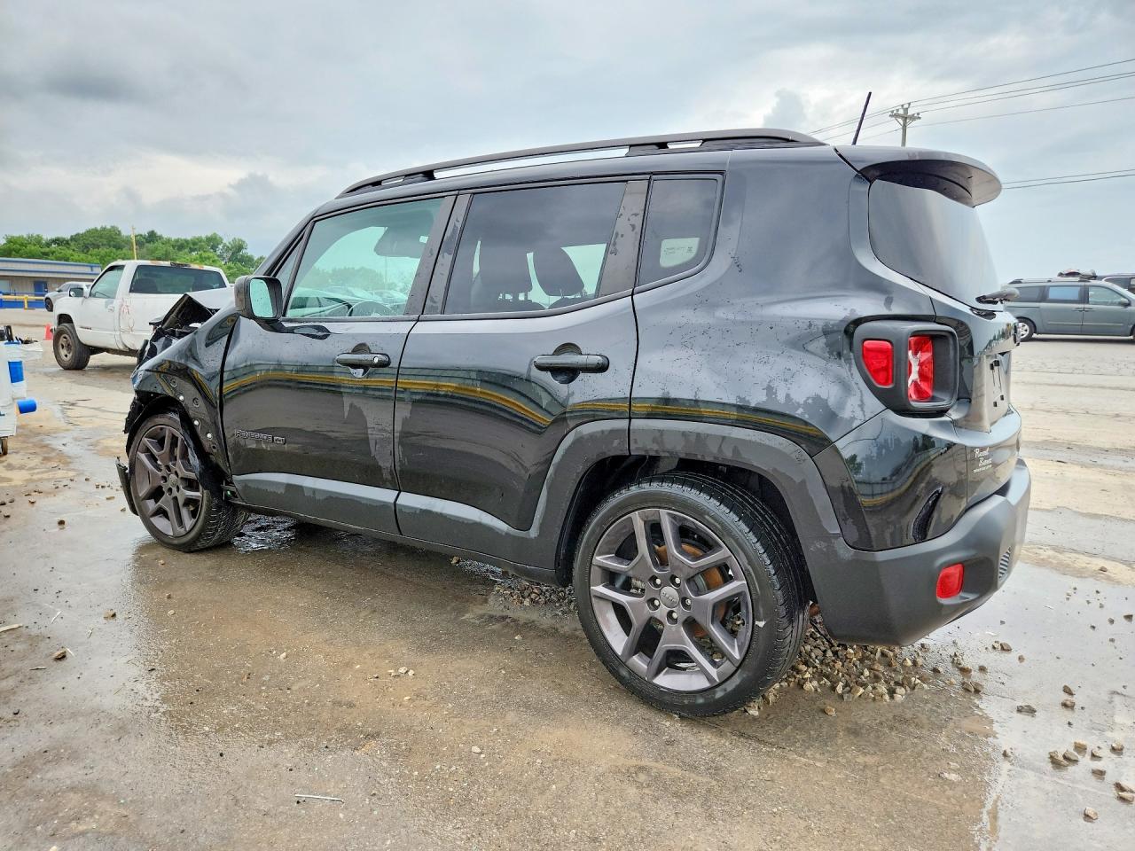 2021 Jeep Renegade Latitude Черный vin: ZACNJCBB7MPN16422