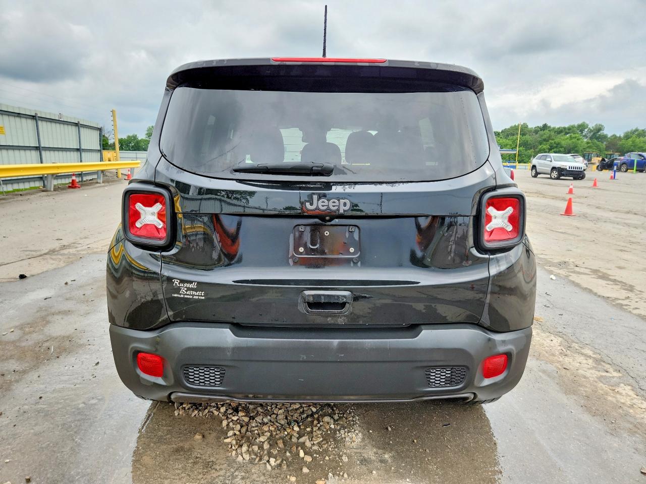 2021 Jeep Renegade Latitude Черный vin: ZACNJCBB7MPN16422