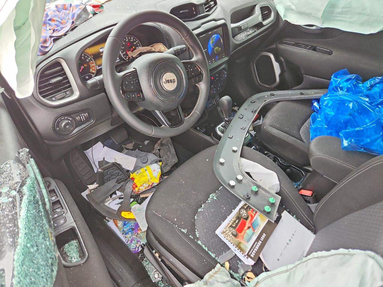 2021 Jeep Renegade Latitude Gray vin: ZACNJCBB9MPM33462
