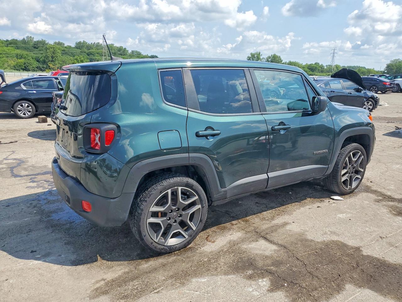2021 Jeep Renegade Sport Green vin: ZACNJDAB8MPM30222
