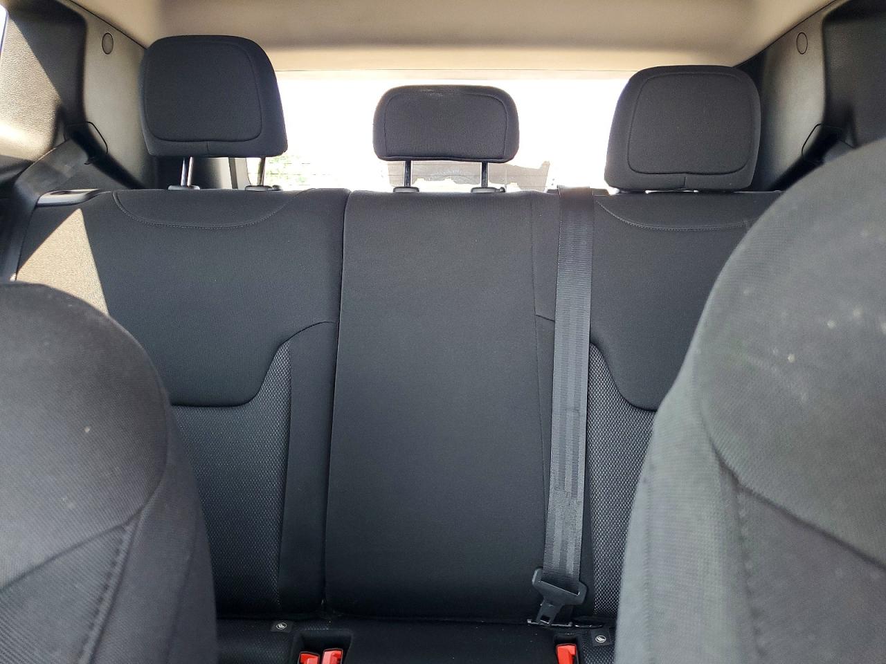 2021 Jeep Renegade Sport Green vin: ZACNJDAB8MPM30222