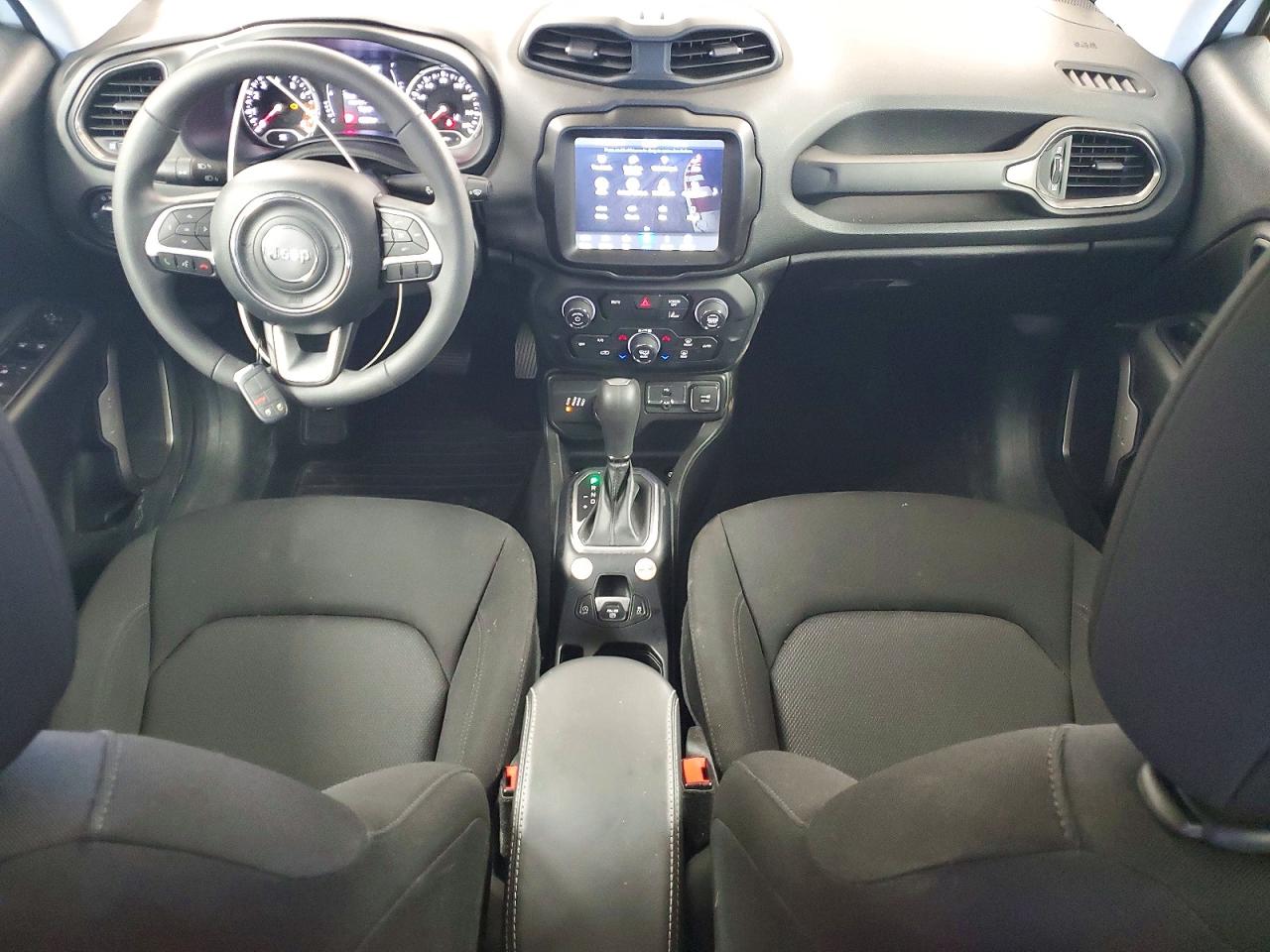 2023 Jeep Renegade Latitude White vin: ZACNJDB16PPP68101