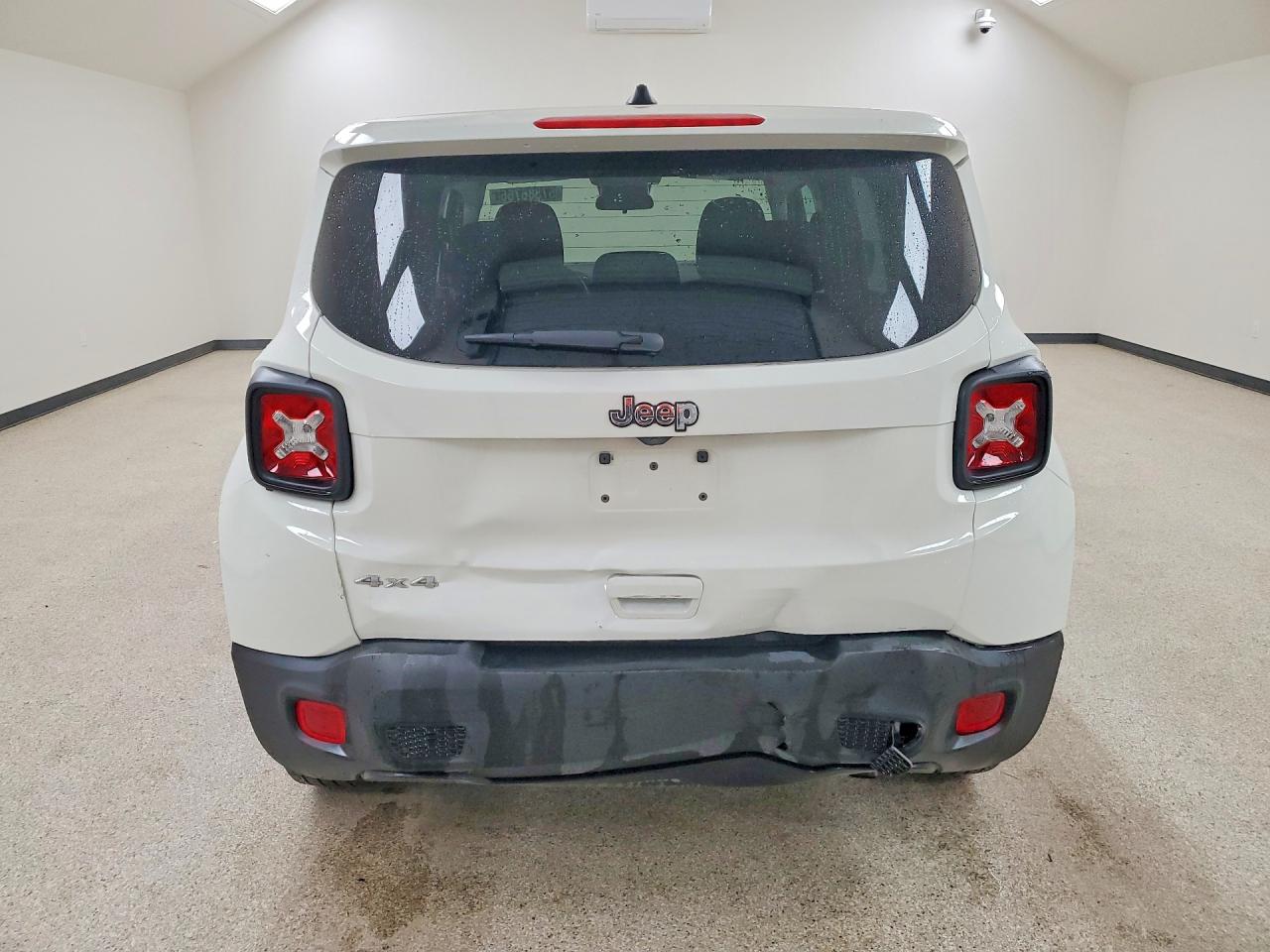 2023 Jeep Renegade Latitude White vin: ZACNJDB16PPP68101