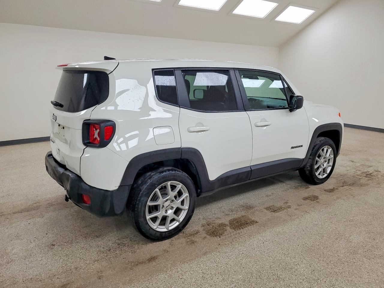 2023 Jeep Renegade Latitude White vin: ZACNJDB16PPP68101