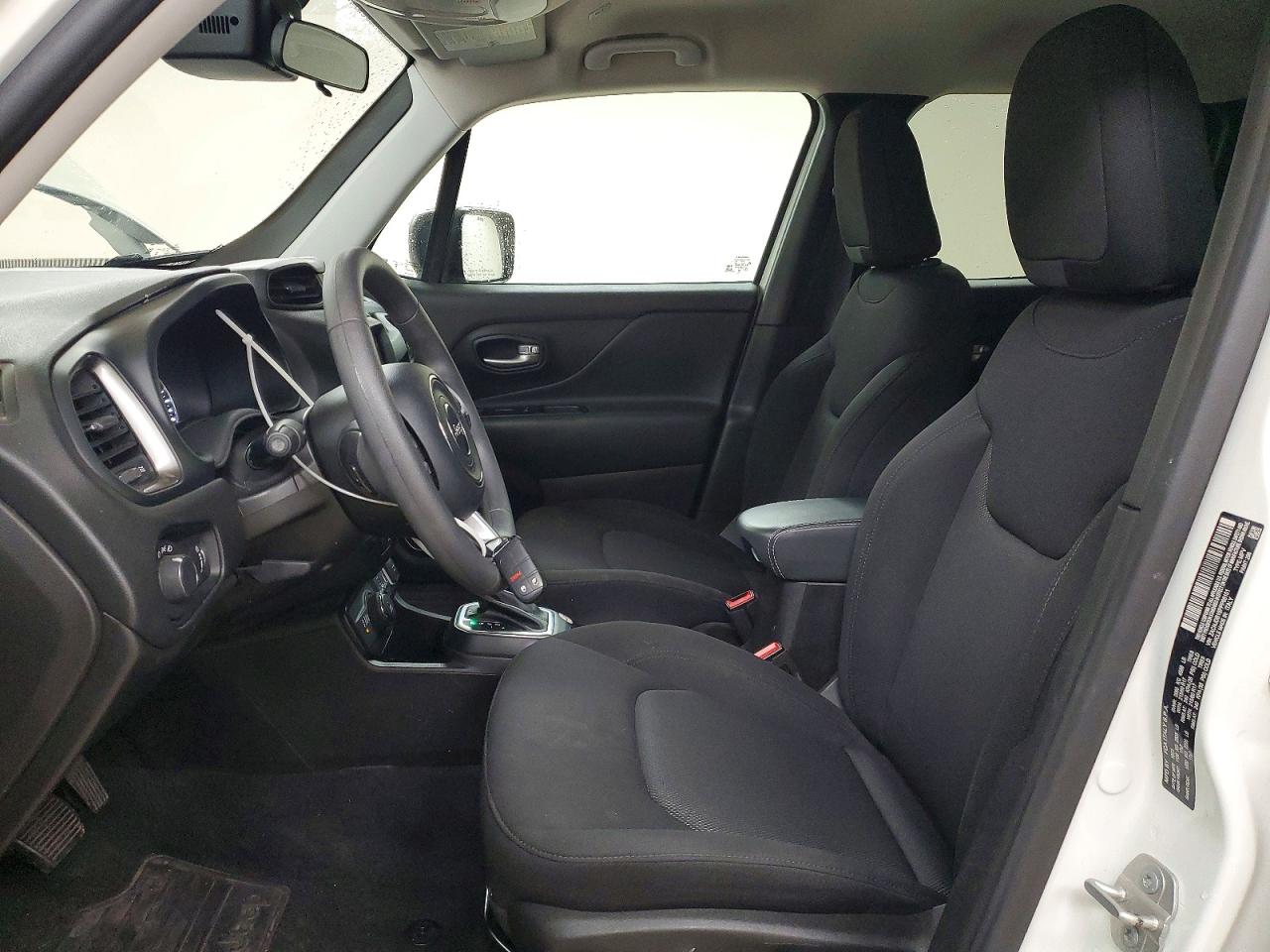 2023 Jeep Renegade Latitude White vin: ZACNJDB16PPP68101