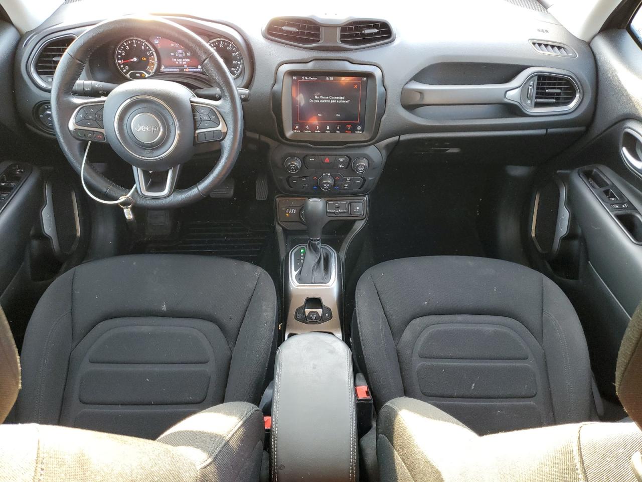 2022 Jeep Renegade Latitude Gray vin: ZACNJDB17NPN56739
