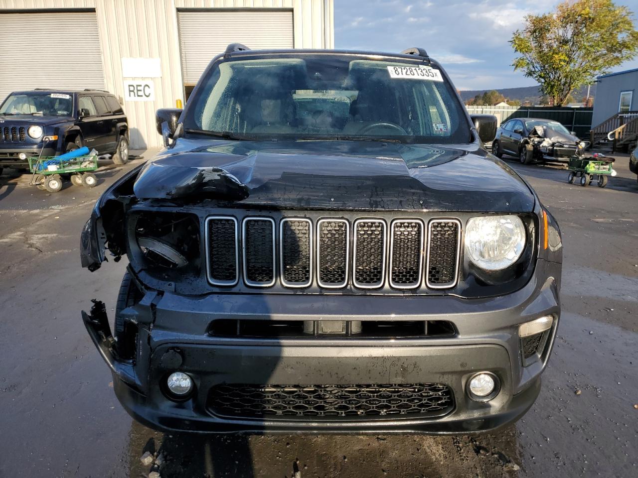 2022 Jeep Renegade Latitude Gray vin: ZACNJDB17NPN56739