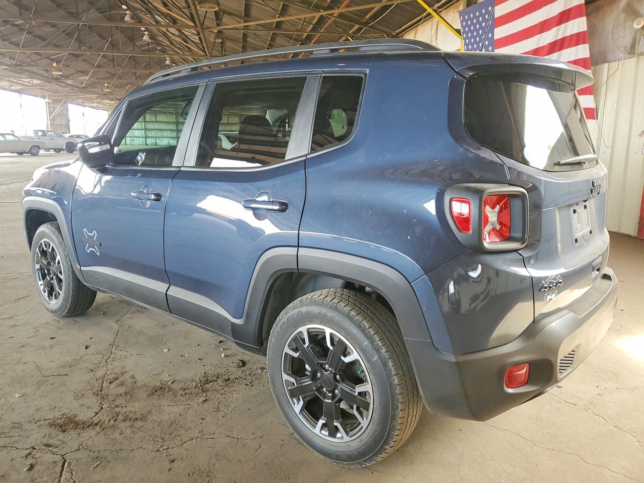 2023 Jeep Renegade Latitude Blue vin: ZACNJDB1XPPP36154