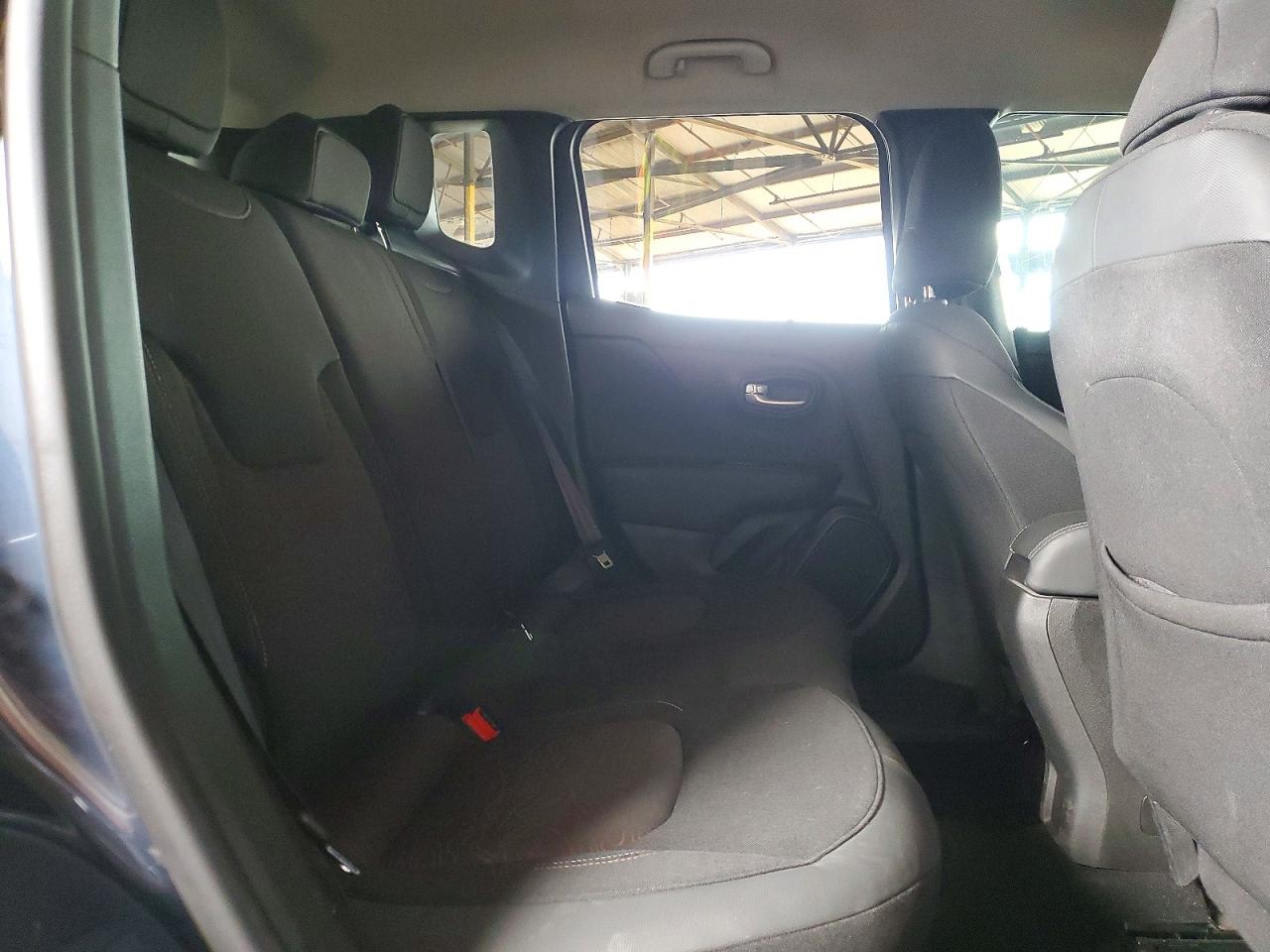2023 Jeep Renegade Latitude Blue vin: ZACNJDB1XPPP36154