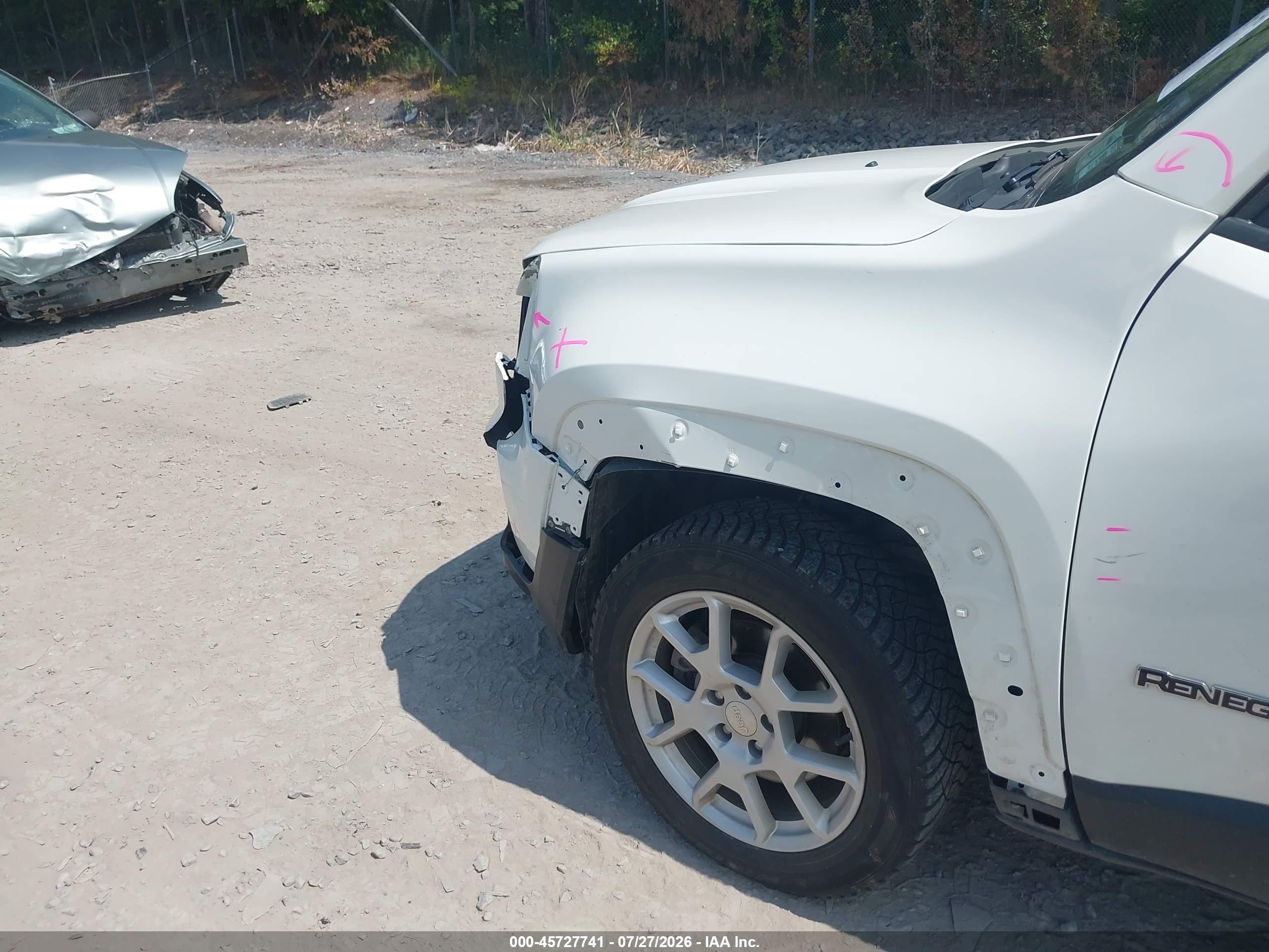 2021 Jeep Renegade Latitude 4x4 White vin: ZACNJDBB1MPN32170