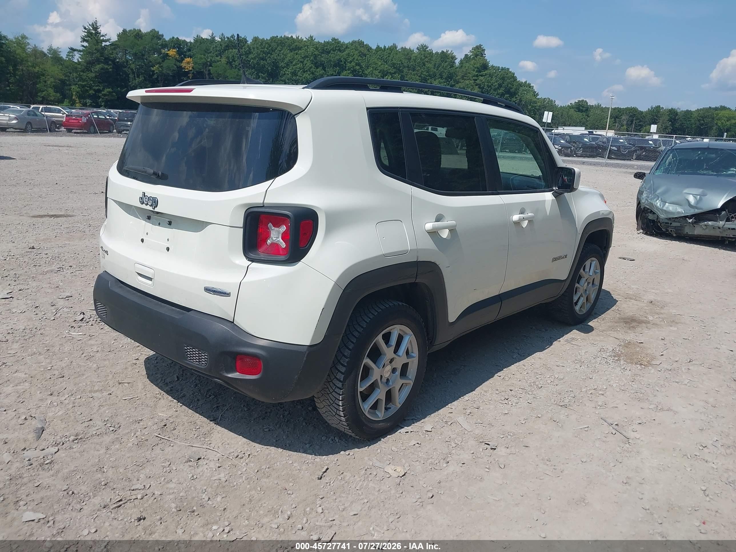 2021 Jeep Renegade Latitude 4x4 White vin: ZACNJDBB1MPN32170