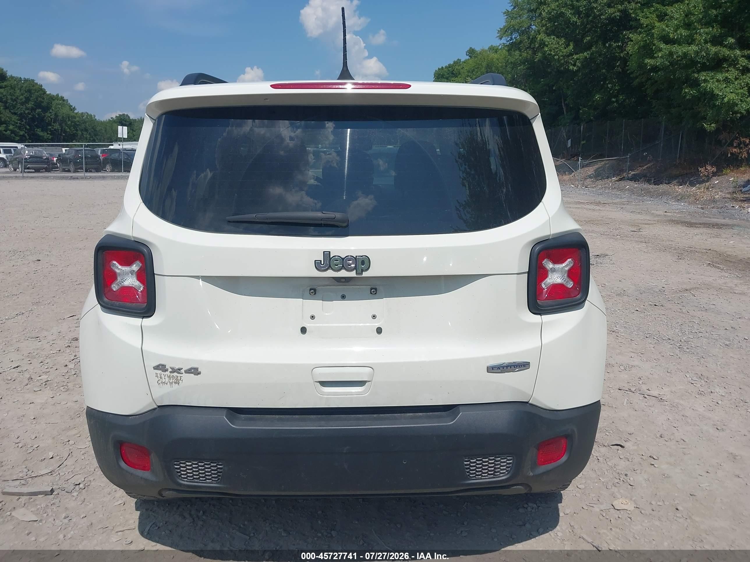 2021 Jeep Renegade Latitude 4x4 White vin: ZACNJDBB1MPN32170