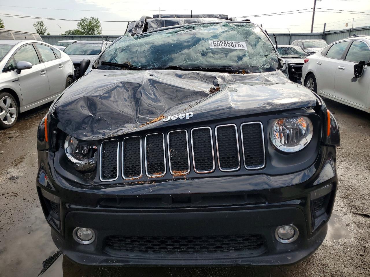 2021 Jeep Renegade Latitude Black vin: ZACNJDBB4MPN33832