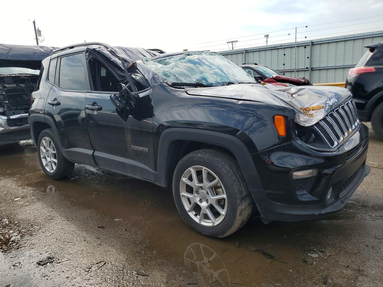2021 Jeep Renegade Latitude Black vin: ZACNJDBB4MPN33832