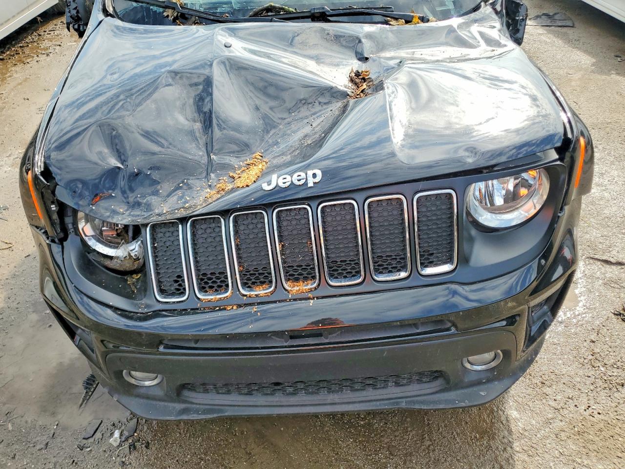2021 Jeep Renegade Latitude Black vin: ZACNJDBB4MPN33832