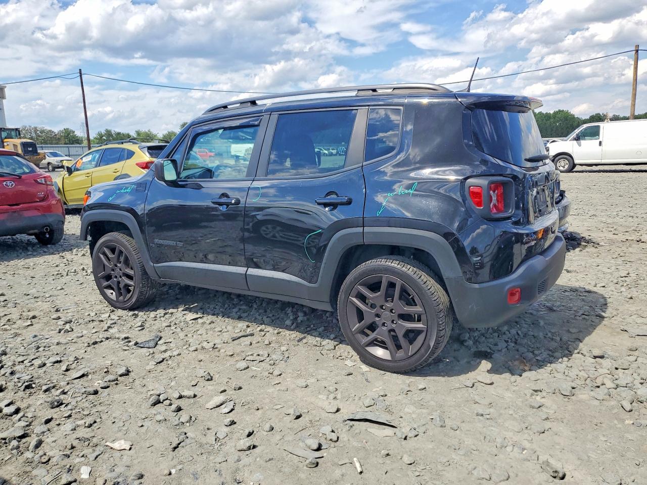 2021 Jeep Renegade Latitude Black vin: ZACNJDBB6MPN28440