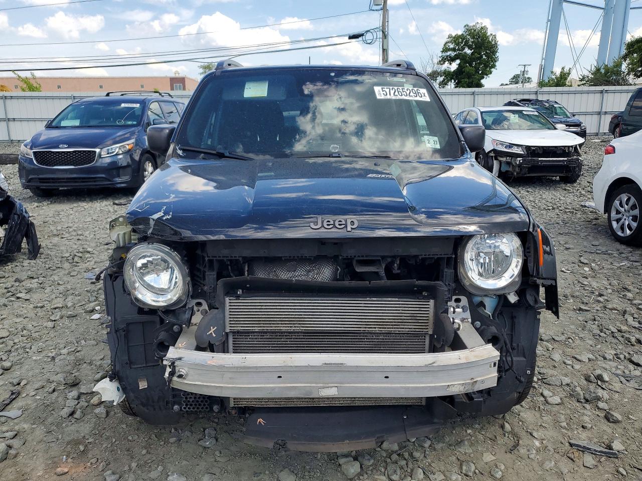 2021 Jeep Renegade Latitude Black vin: ZACNJDBB6MPN28440