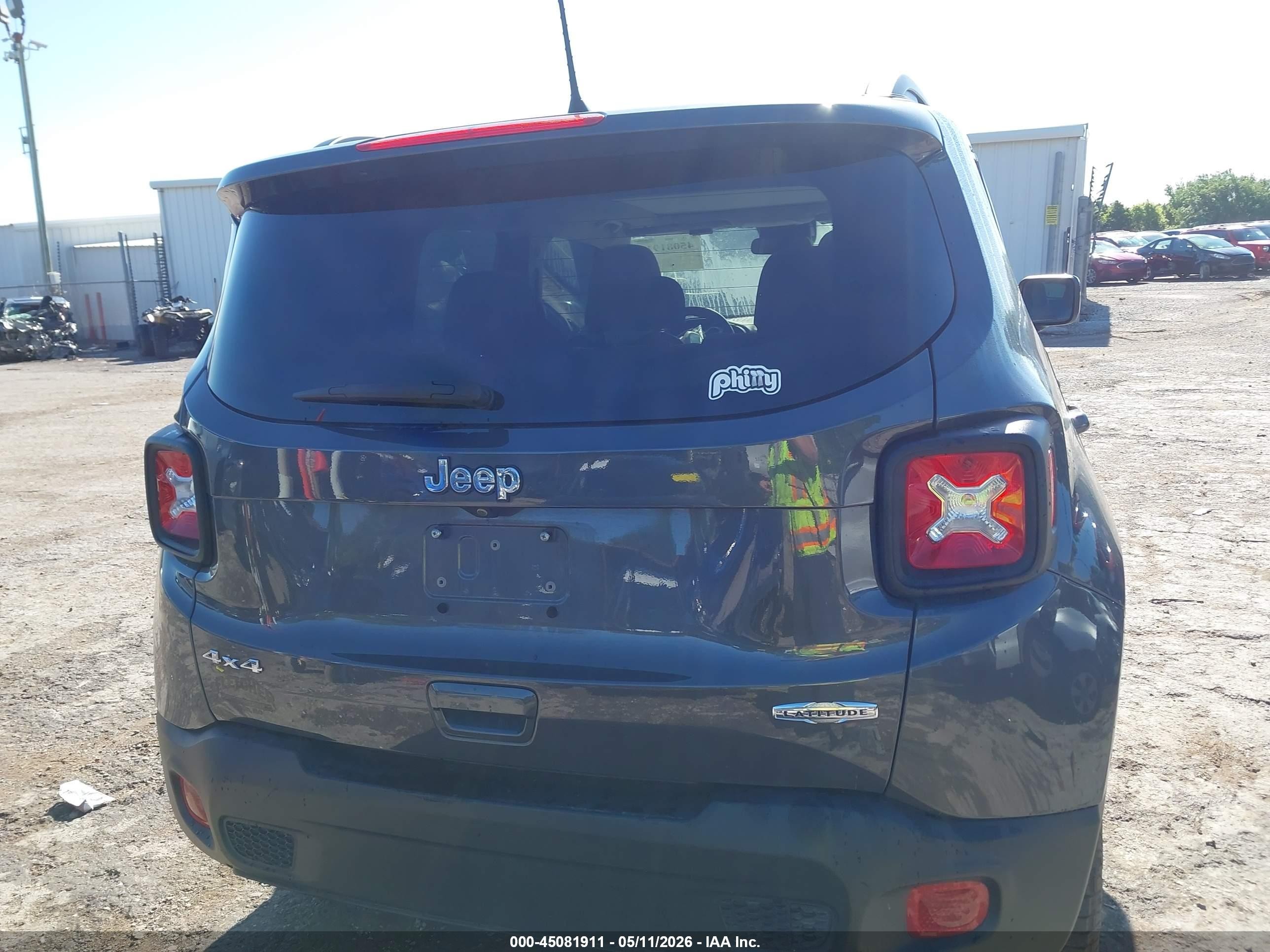 2021 Jeep Renegade Latitude 4x4 Серый vin: ZACNJDBB8MPN36605