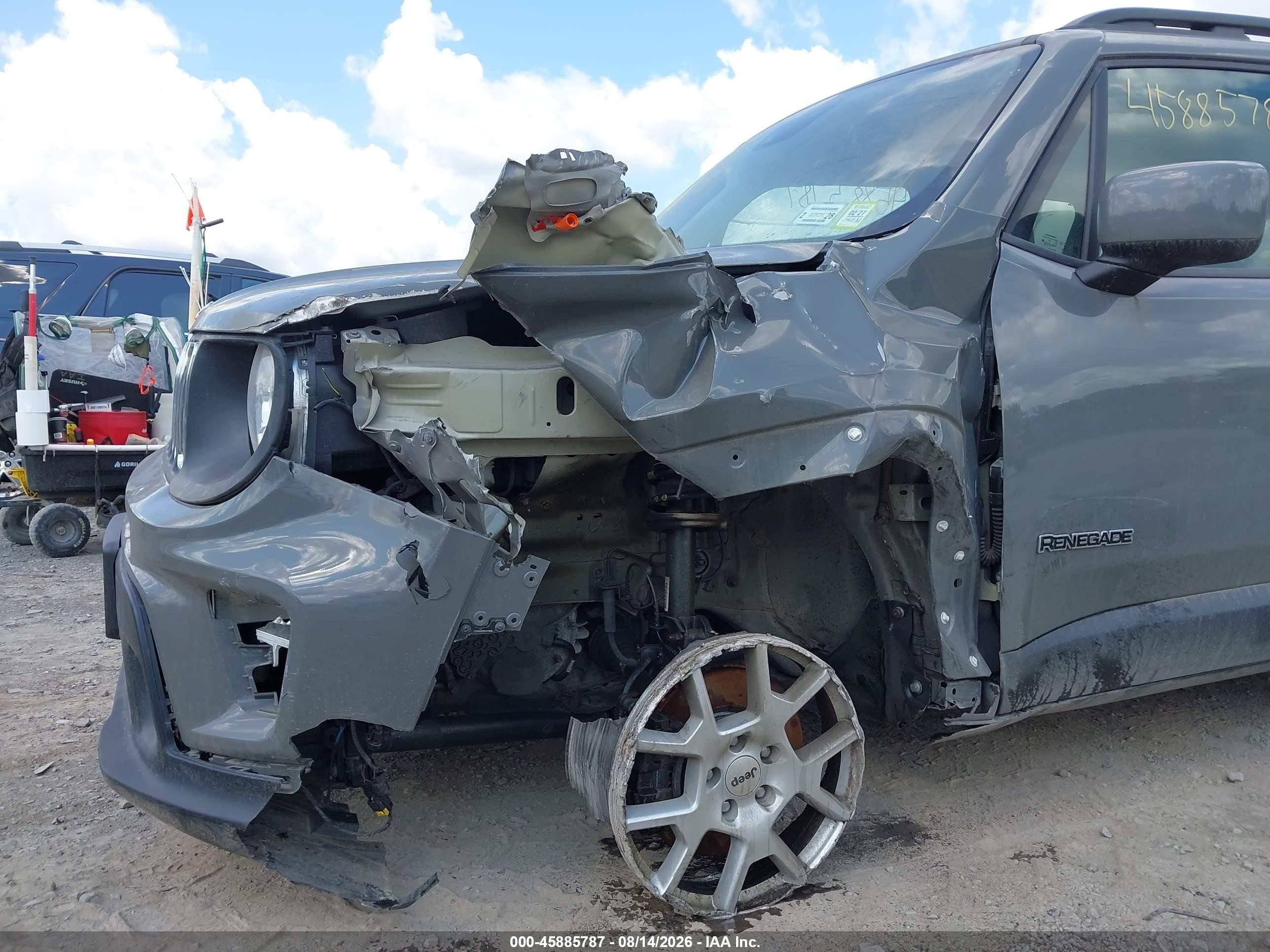 2021 Jeep Renegade Latitude 4x4 Gray vin: ZACNJDBBXMPM44024