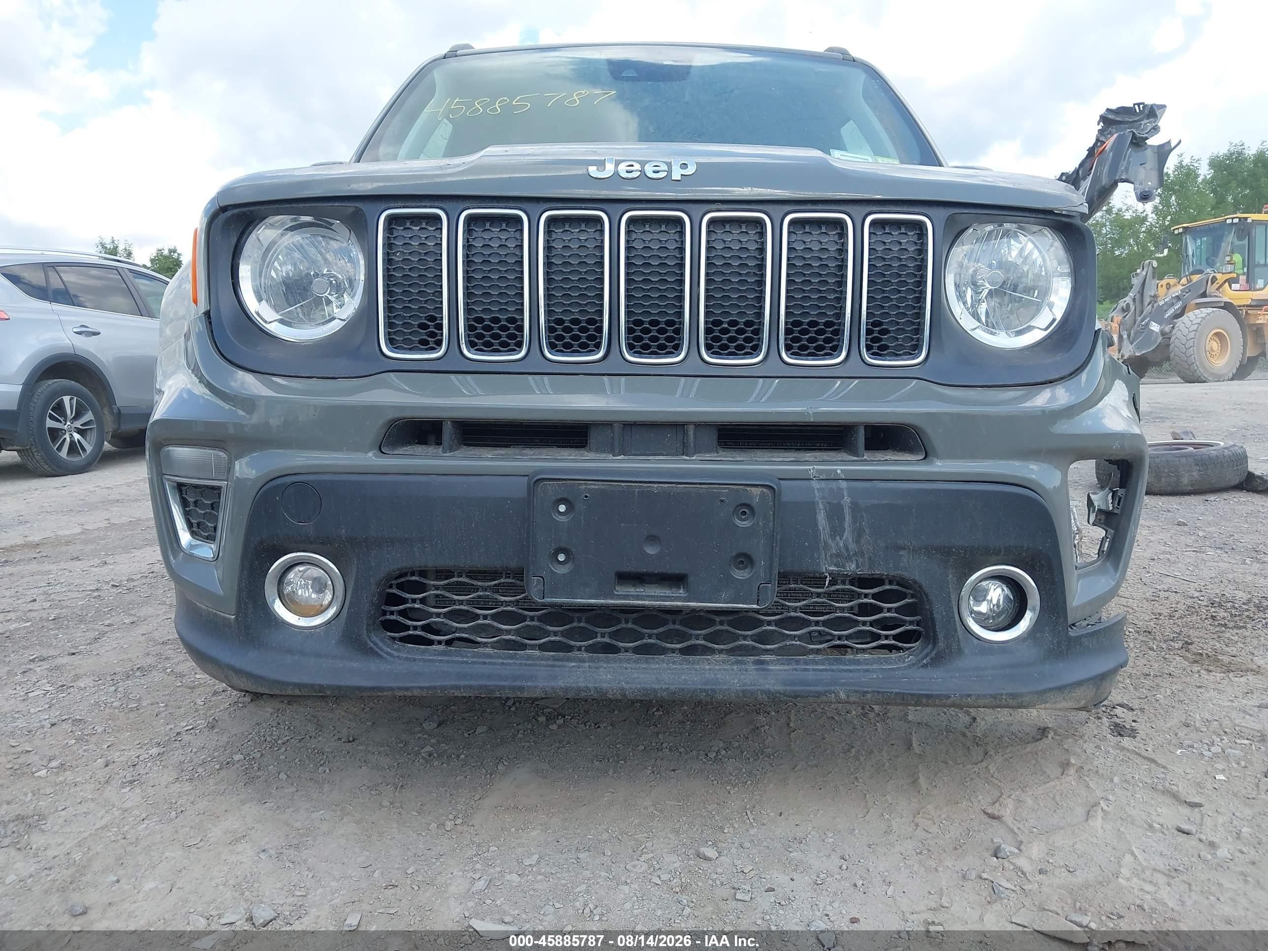 2021 Jeep Renegade Latitude 4x4 Gray vin: ZACNJDBBXMPM44024
