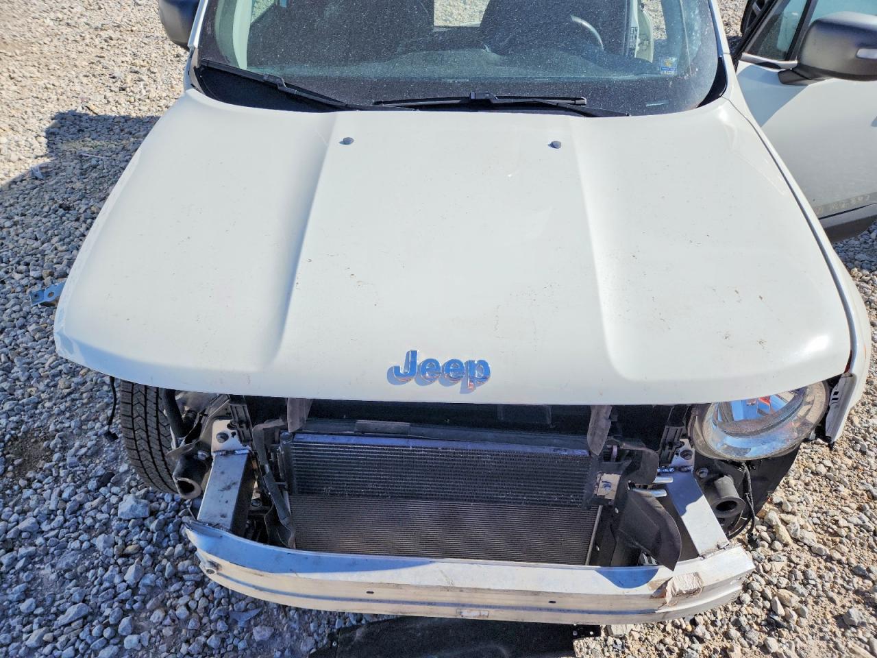 2021 Jeep Renegade Limited White vin: ZACNJDD13MPN32627