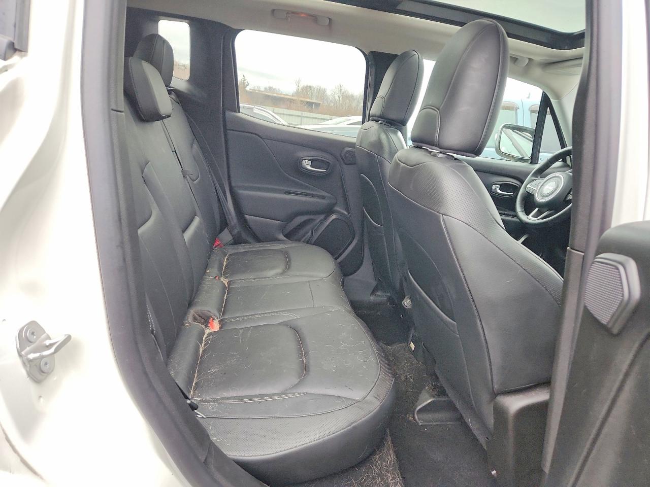 2022 Jeep Renegade Limited White vin: ZACNJDD17NPN57127