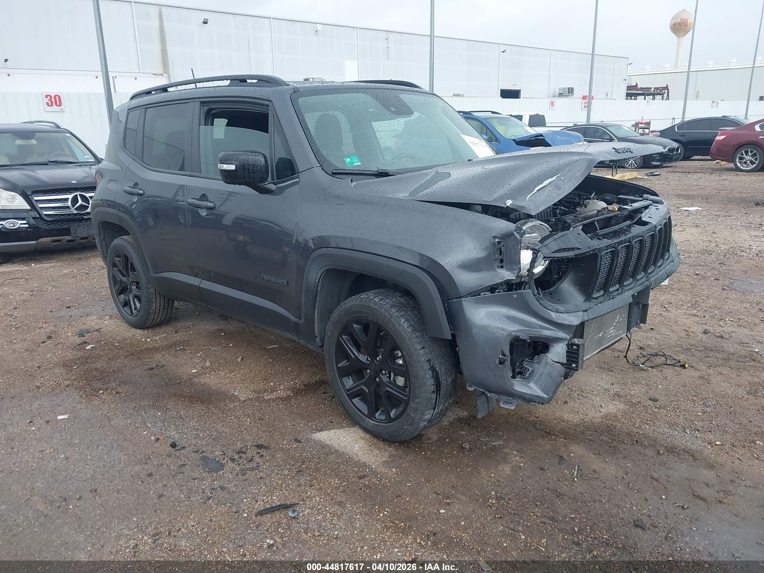 2023 Jeep Renegade Altitude 4x4 Gray vin: ZACNJDE10PPP34215