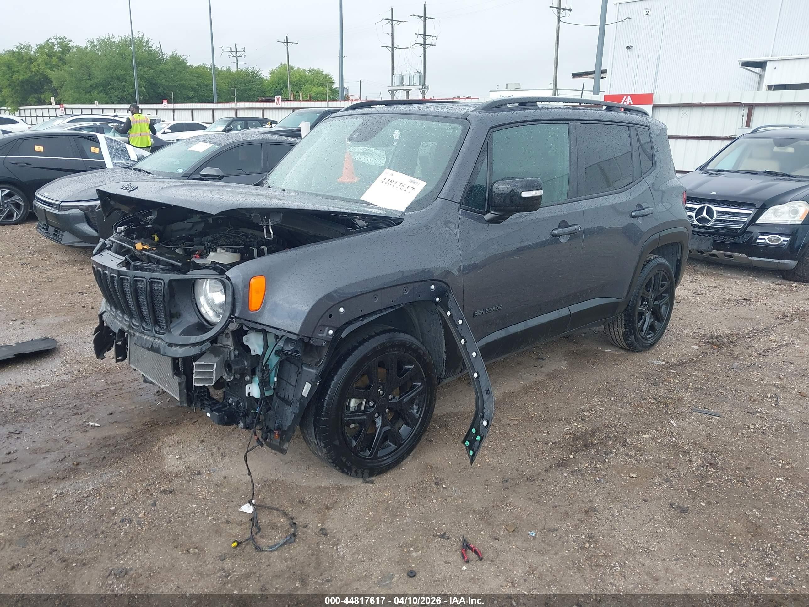 2023 Jeep Renegade Altitude 4x4 Gray vin: ZACNJDE10PPP34215