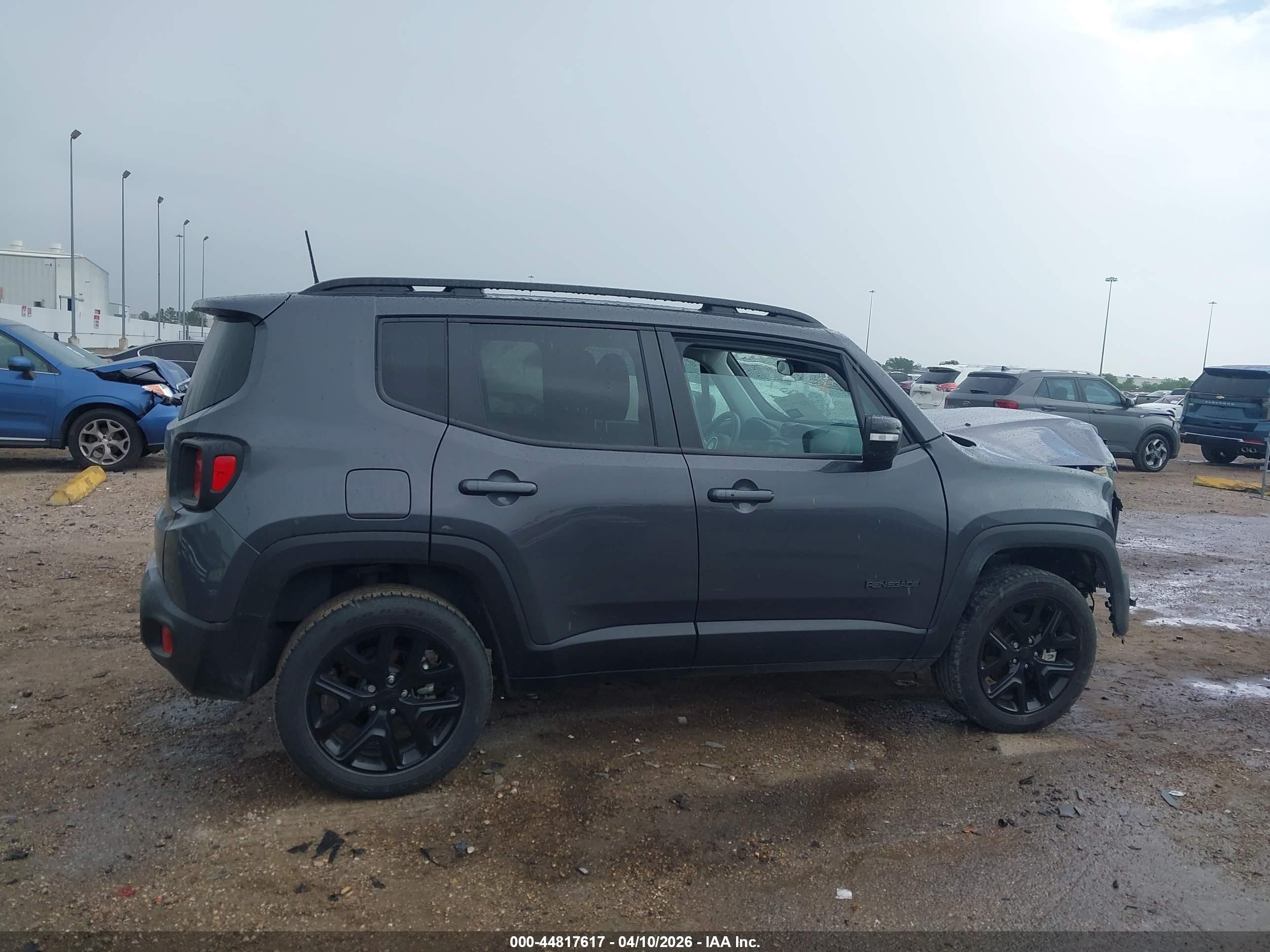 2023 Jeep Renegade Altitude 4x4 Gray vin: ZACNJDE10PPP34215